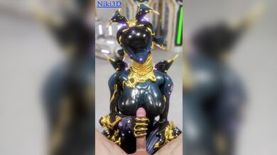 'Space MILF gets a handy from her sexy android partner'