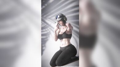 "Hentai Cheerleaders in Heavy Artillery Combat: Ela Bosak, Sporty and ????"