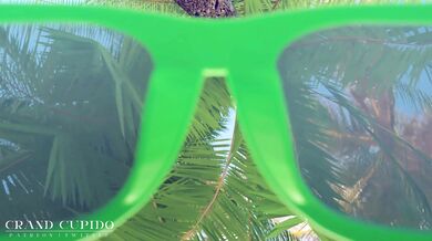 On the Caribbean beach, an affair that is too hot to handle! Grand Cupido takes you on a scorching adventure in Love Affair 2B