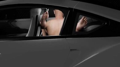 Gwen is a hot babe who loves to suck and fuck in her car while driving on the highway