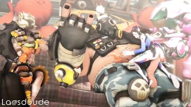 Motorway Mayhem: Hoagie Rides D Vas Lao-Lovers Like a Boss