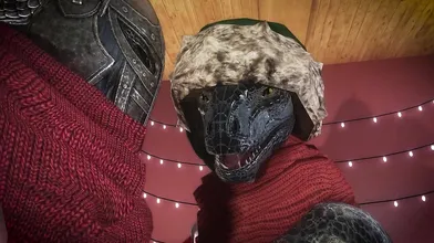 Argonian and her X-mas Gift