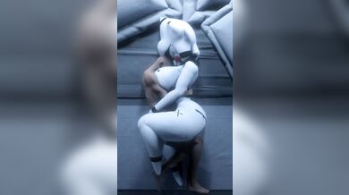 Cuddling with Marie and her Skinny Jeans ~ Starring Elliot