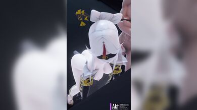 The blindfold challenge with Ning and the boys