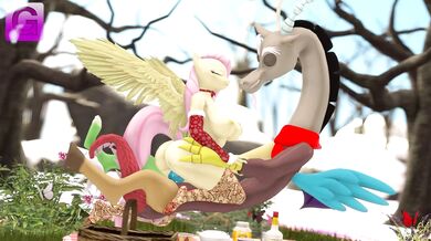 This is a hot porn video featuring Gorilla Discard X Fluttershy, where they have an unforgettable Christmas party