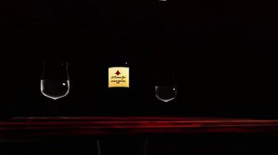 Raindrops Keep Fallin On My Chainsaw Man: A Roach Hotel 4k Hentai Adventure