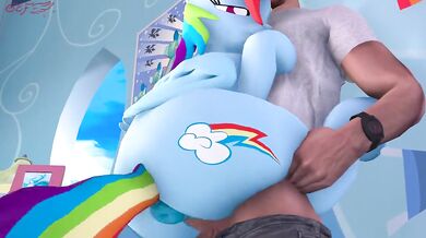 Rainbow Dash is F*cked by the God of Fury