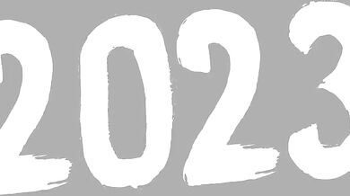 Watch as Darling gets taken by a lustful machine in this thrilling erotic adventure!