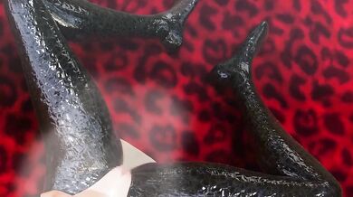 Tokyos Flower Shop Girl Lamy Pen in Hololive! - Yukihana Grabs Wrists for Missionary Style Intercourse