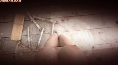 A young woman finds herself trapped in a world of erotic pleasure as she explores her own sexuality with the help of an older man