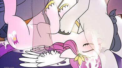 The Sexiest Gardening Experience Ever with Pipp and Petals [JamesHalt]