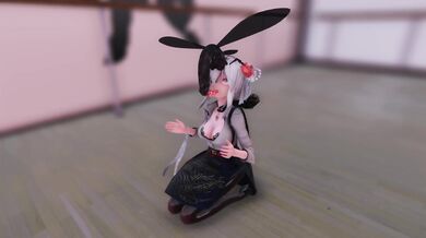 Haku dances and fucks insect on platform