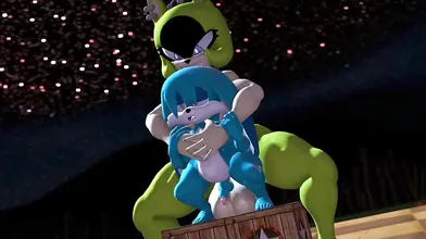 When the Alien Queen Rides her Sexy Robot, Its a Red Light District Galaxy
