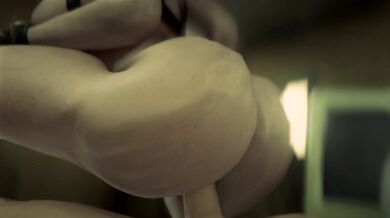 Jill Valentine rides a massive, 3D-modeled hard cock in this erotic XXX animation!