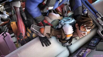 Soldier & Tracer Before a Mission [Rapetacular]