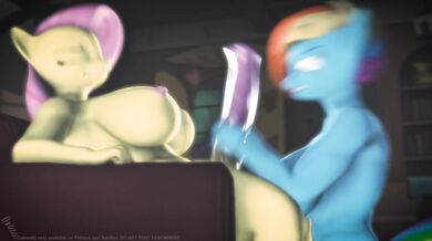 Rainbow Dash ruins Fluttershys orgasm in the most delicious way! [Screwing with SFM]