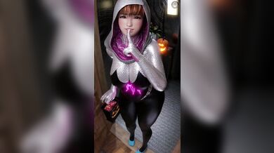 The Naughty Night of Spidermans Girlfriend!