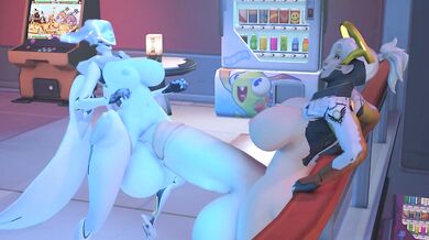 Write a new sentence that replaces the words in bold with synonyms