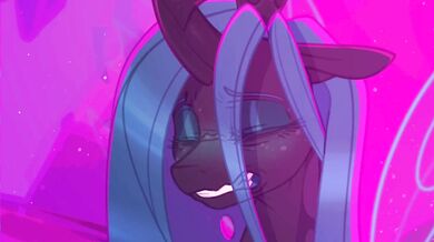 Rebel Queen Chrysalis, Dominated by Dimwitdog (Sound)