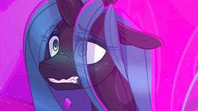 Rebel Queen Chrysalis, Dominated by Dimwitdog (Sound)