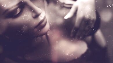 Experience the thrill of Evelyns tease