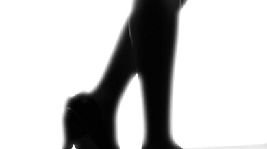 Experience the thrill of Evelyns tease