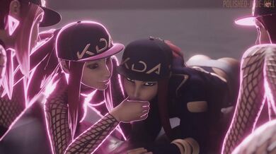 Krystal is back with a new fetish: double penetration | White Widow[Black Jade]