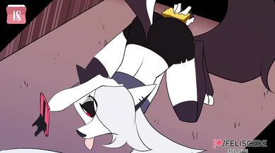 Loona Takes On Her First NNN [Felicity]