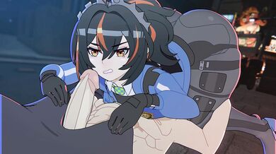 Sexy girl, Zhu Yuan, is the center of attention in an orgy!