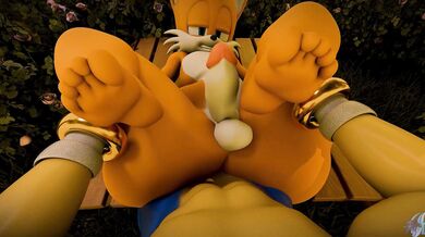 Sonic, Tails and the hot-blooded vixen have a threesome in space!