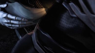 AI Curiosa: Bajo la traje | 1080P | Español