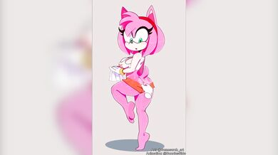 Watch the HOT babe Amy from Hooters take you on a sexy loop of beachside bunnies with some scrub