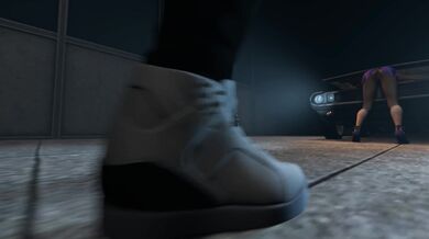 Tifa gets abu*sed while stuck in a VGamesRy [HentaiPorno]