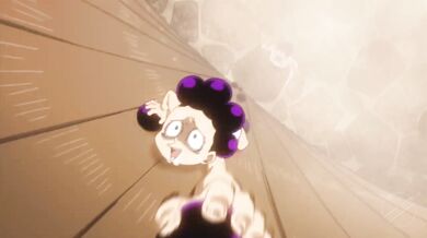 Heroakka is stripping down while taking a relaxing bath