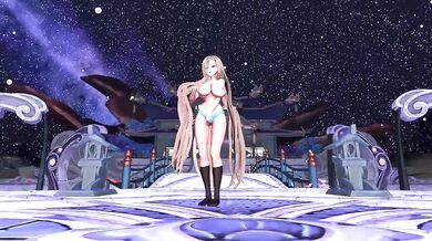 Lets play with Laysha and her hot party!