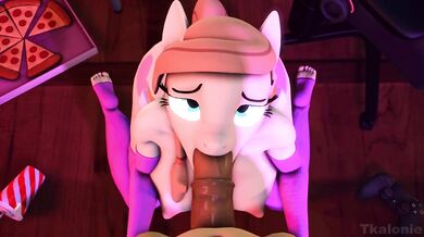 'Buttons Mom, Bound and Bent: A Tale of For*ced Oral'