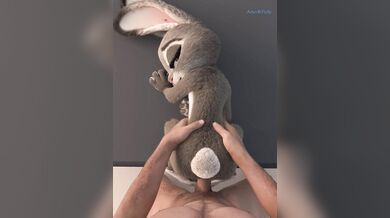 Busty Blonde Judy from Behind [adamb/fluffy]