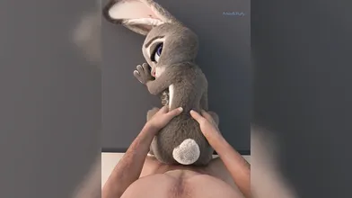 Busty Blonde Judy from Behind [adamb/fluffy]