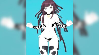 Mikan Tsumiki, the sexy cowgirl, rides her sturdy bull in a seductive bikini