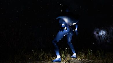 Luna gets stuck without sound during her solo show!