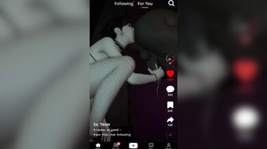 Inside the Qos Club: Vampire Tiktok Showtime!