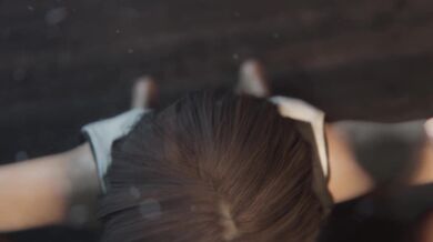 Tifa Lockhart gets a rose red facial from Bulgingsenpai in this hentai porn video!