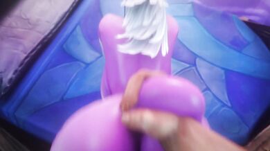 Draenei and Isabella in hot backshot action!