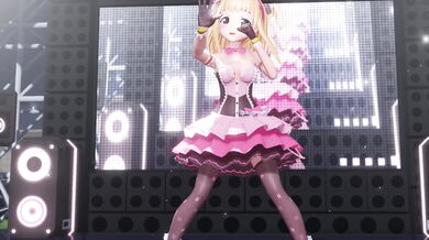 Michelles Hot and Sexy Striptease Dance for her Fans!