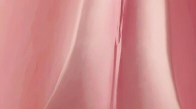 Watch as Honoka poses in front of the Gravure Studio camera, capturing every delicious curve of her body in all its glory