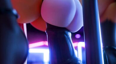 Watch as Martin enjoys a sexy, wet and wild time in the pool with his two hot babes!