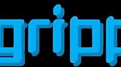 Pilot Lieutenant Daphne Cassiopeia gets rewarded with a juicy cumshot after battling alien monsters in her Starship Titus x Mobile Armor Division