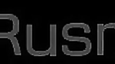 "Russian Muscleman and his Huge Cock Gets Sucked by a Girl in Public"