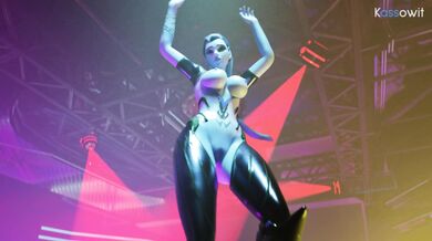 Watch as Tracer and Widowmaker perform a sensual dance together, with their bodies pressed tightly against one another