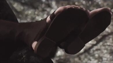 Adventurer Gets Exposed After Attempting To Plunder The Dungeons Treasury By Izzyguy1234